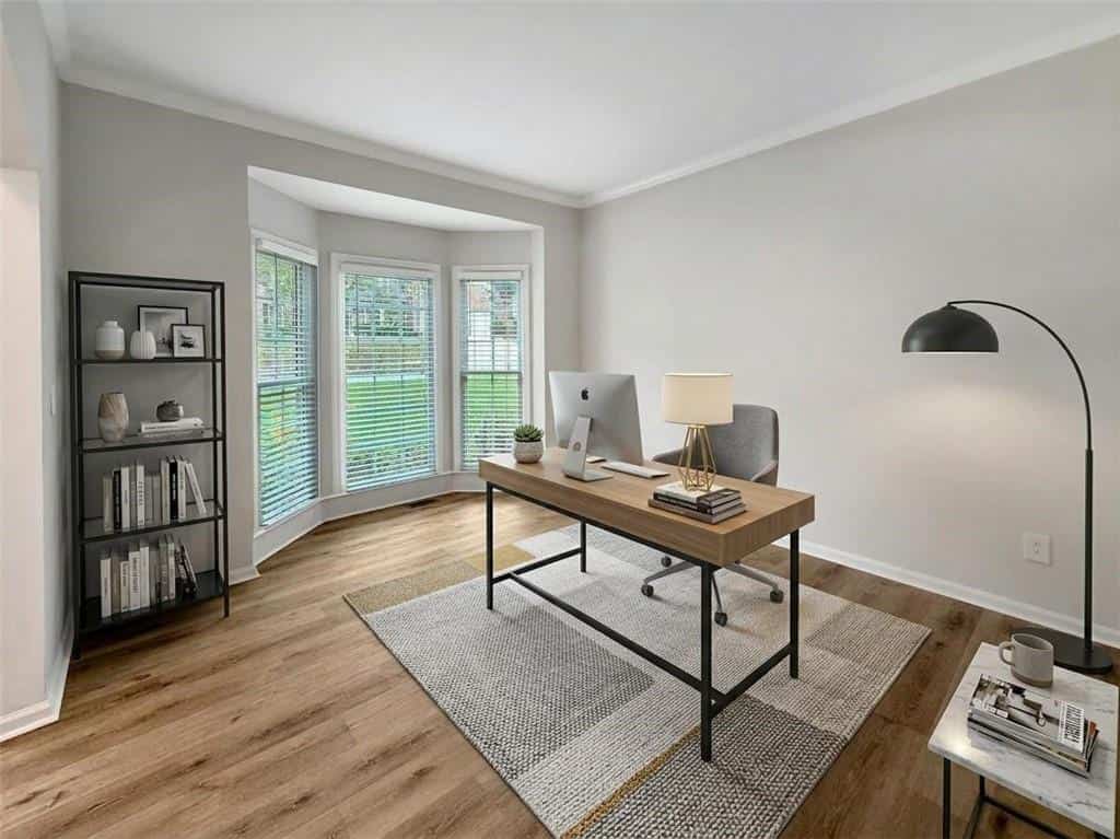 Listing photo 6
