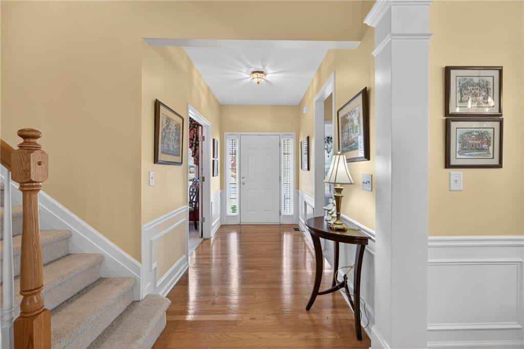 Listing photo 6