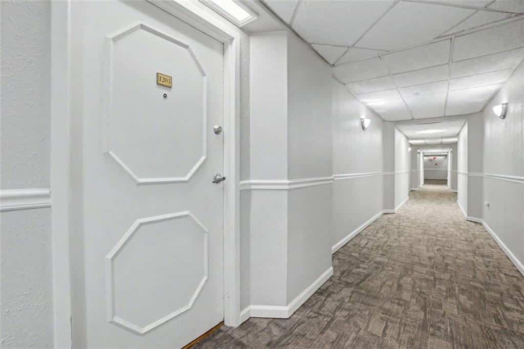 2479 Peachtree Road NE #1203, Atlanta, GA 30305