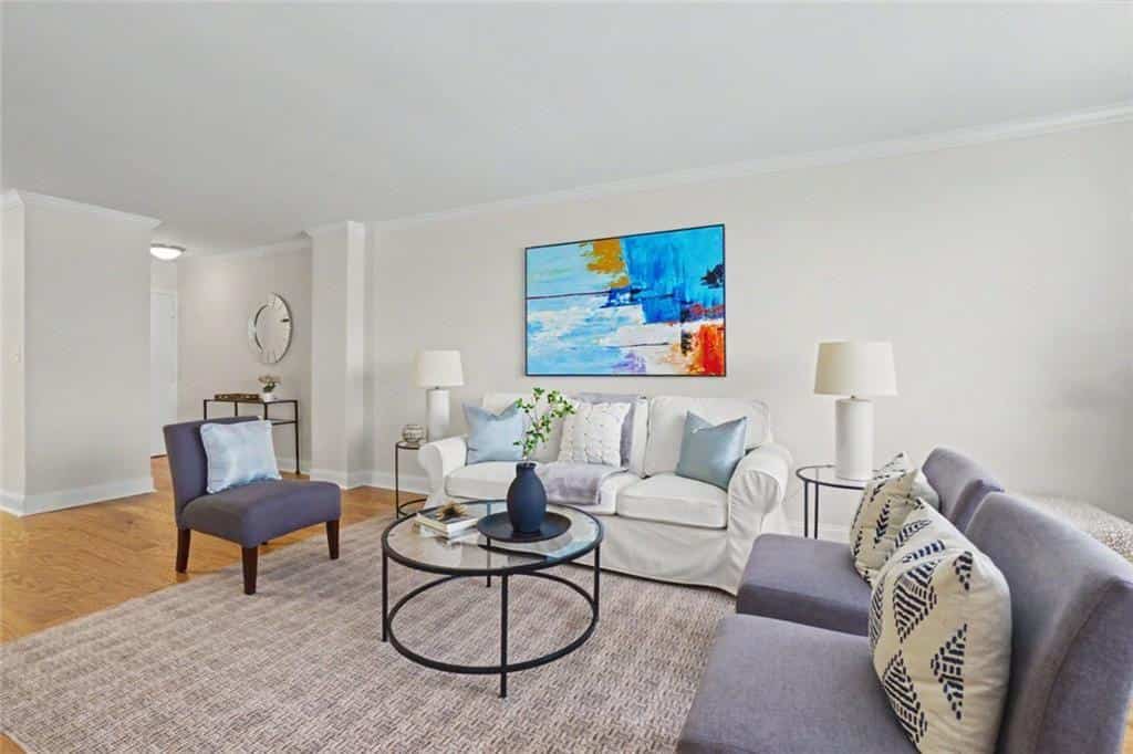 Listing photo 6