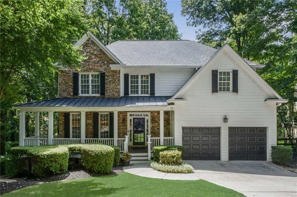 3060 Burlingame Drive, Roswell, GA 30075