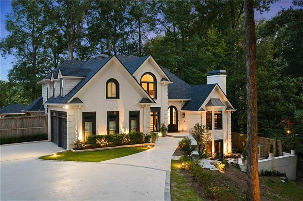 Listing photo 6