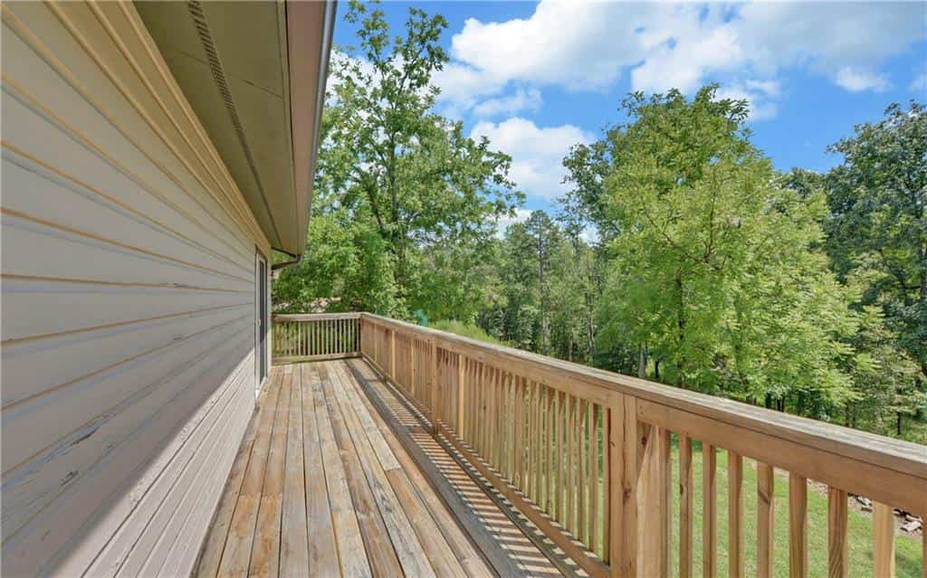 Listing photo 6