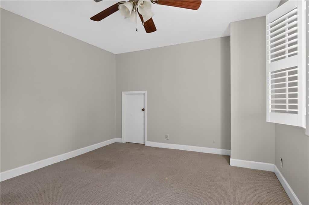 2210 E Doublegate Drive, Albany, GA 31721