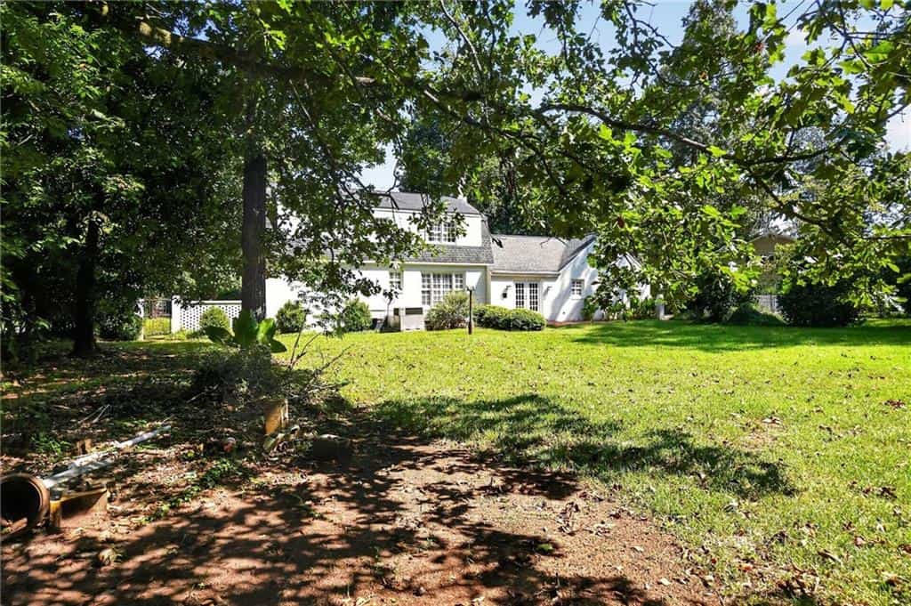 Listing photo 6