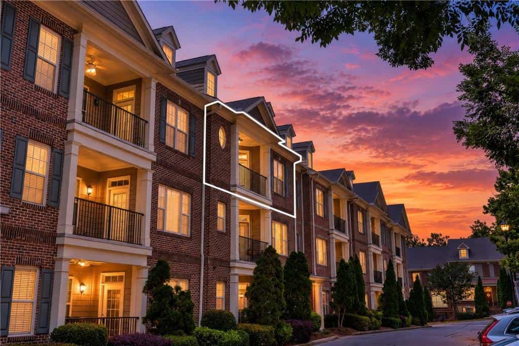 7265 Glisten Avenue 132 #132, Atlanta, GA 30328