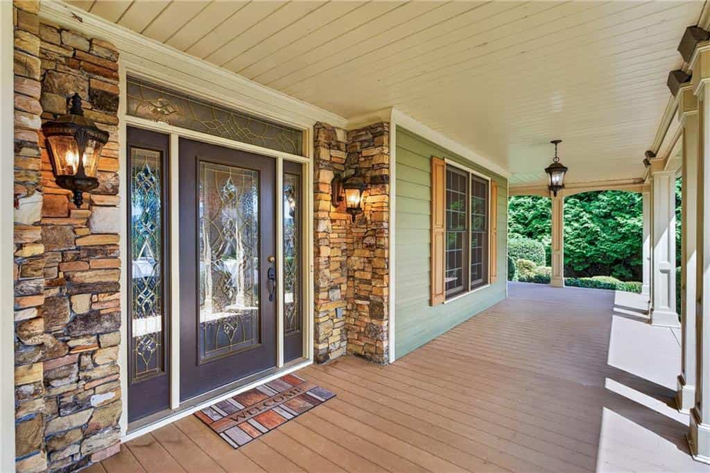 Listing photo 6
