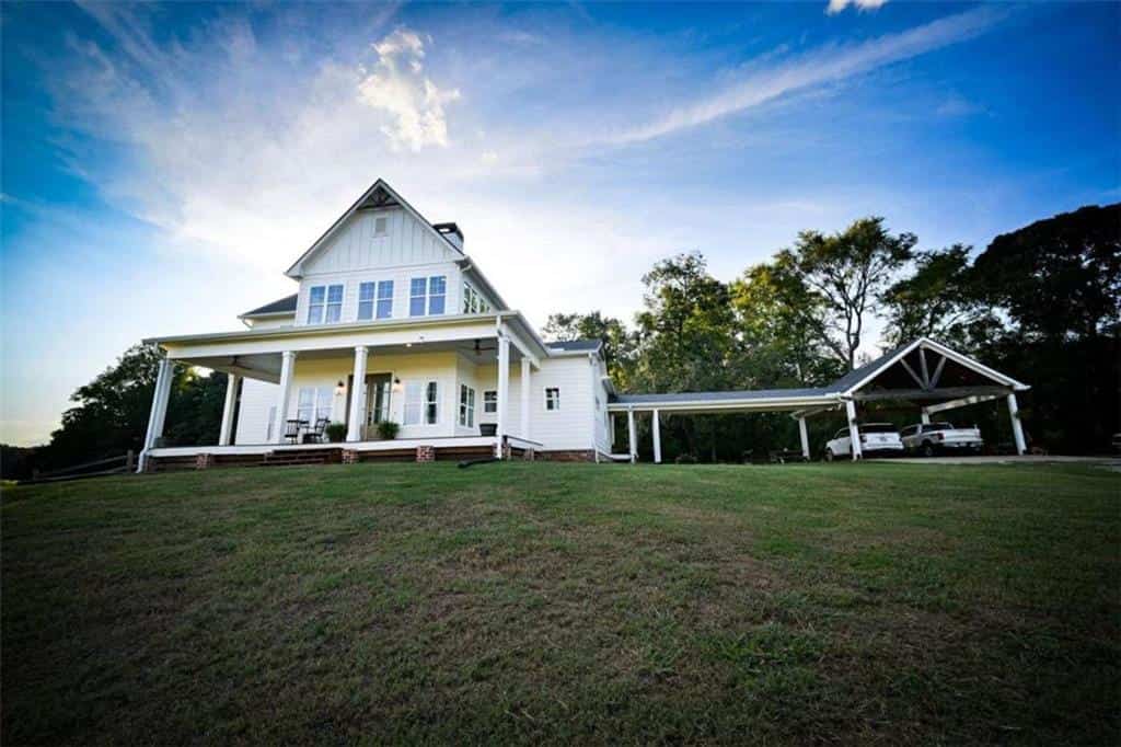 9895 Post Road, Shady Dale, GA 31085