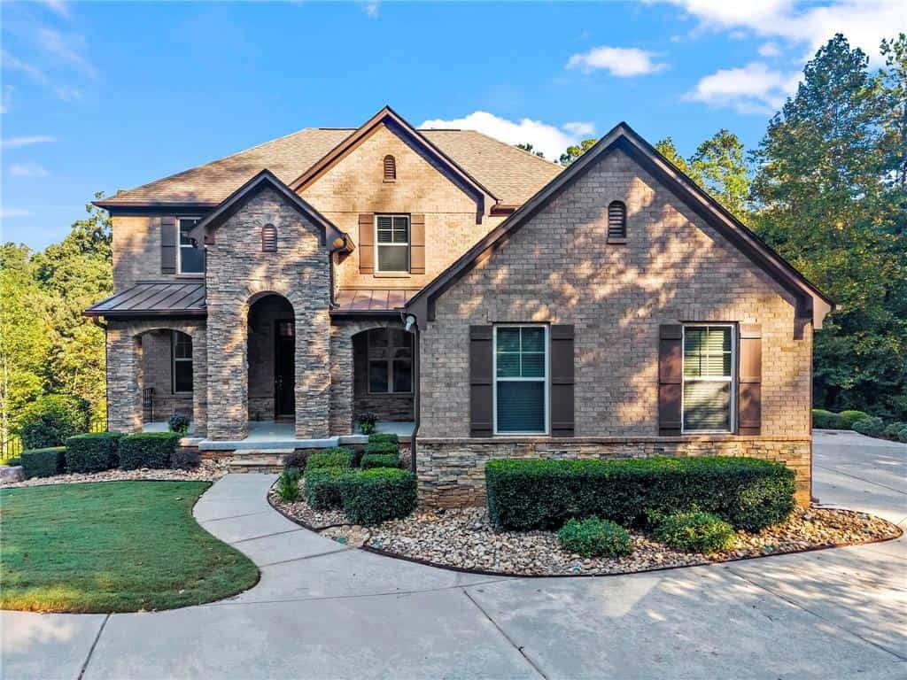1060 Ashley Manor Drive, Roswell, GA 30075