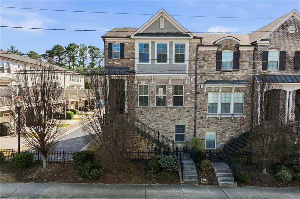 1764 Alec Place, Atlanta, GA 30329