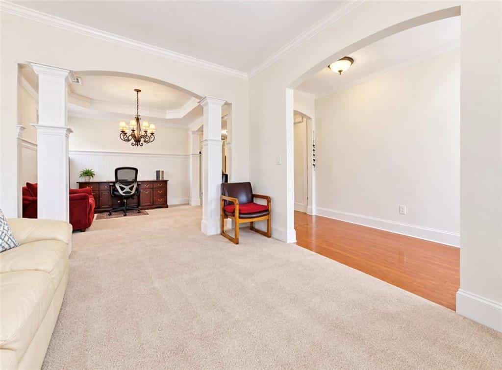 Listing photo 6