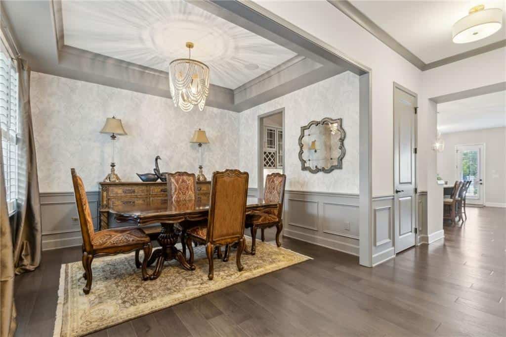 Listing photo 6