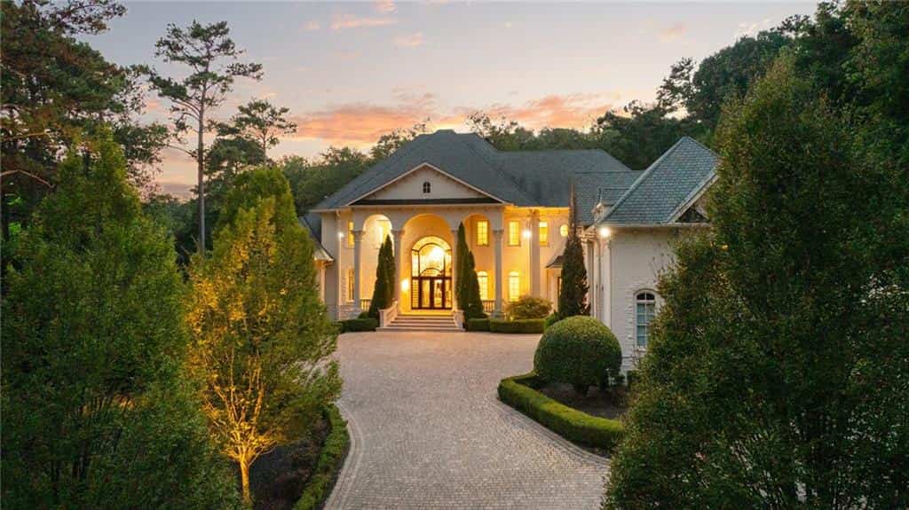 4870 Northside Drive, Sandy Springs, GA 30327