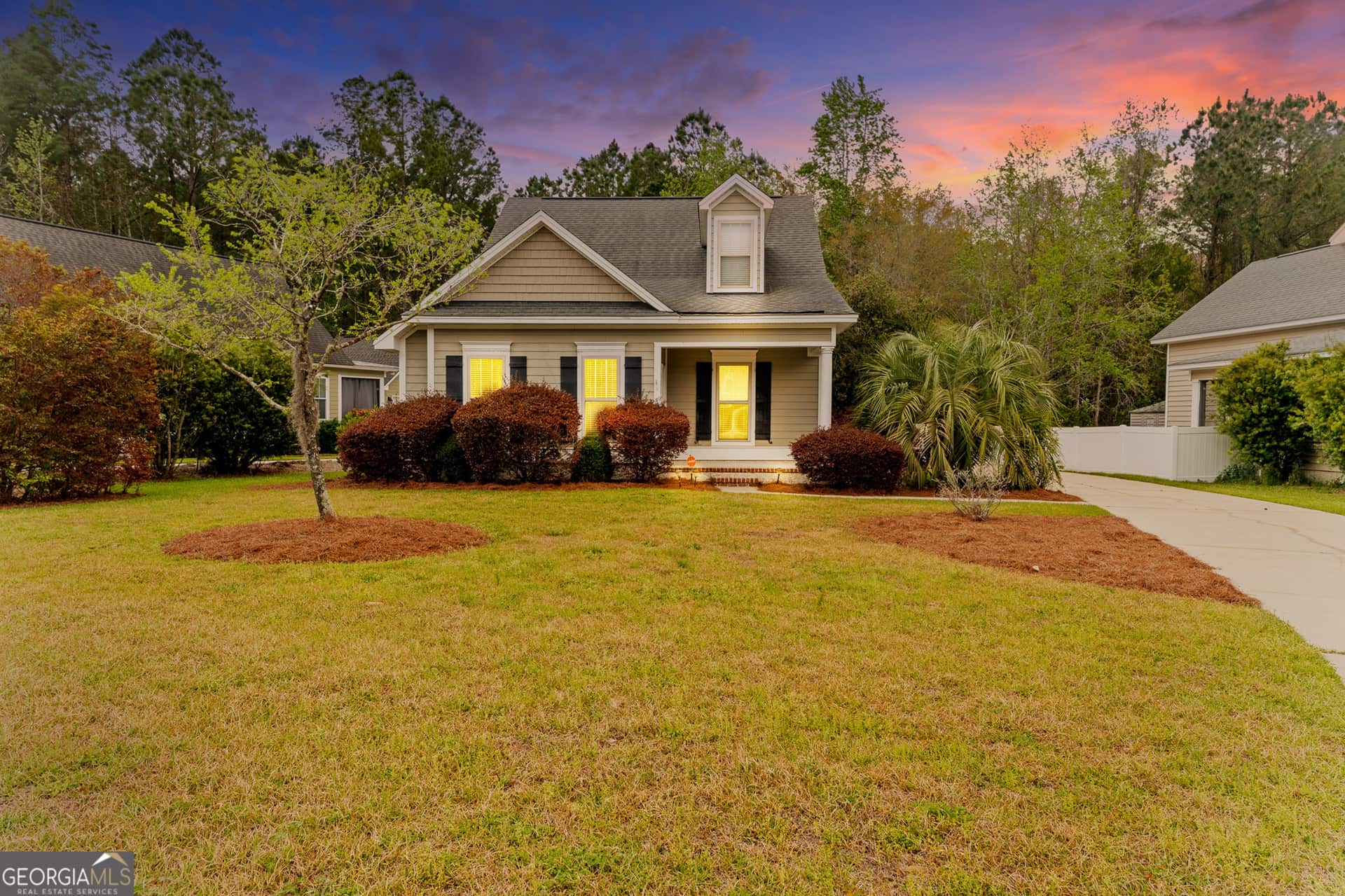 Listing photo 1