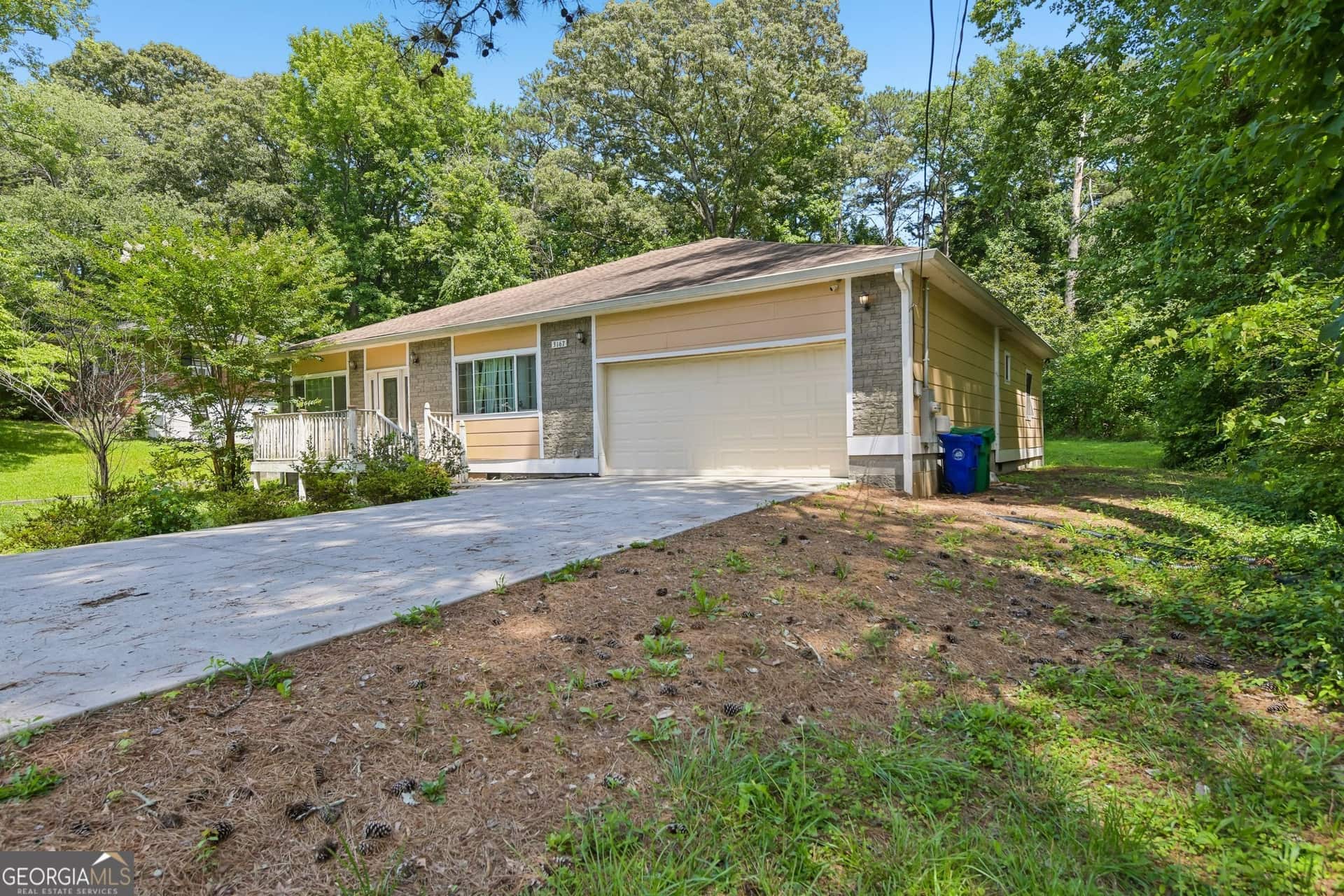 Listing photo 1