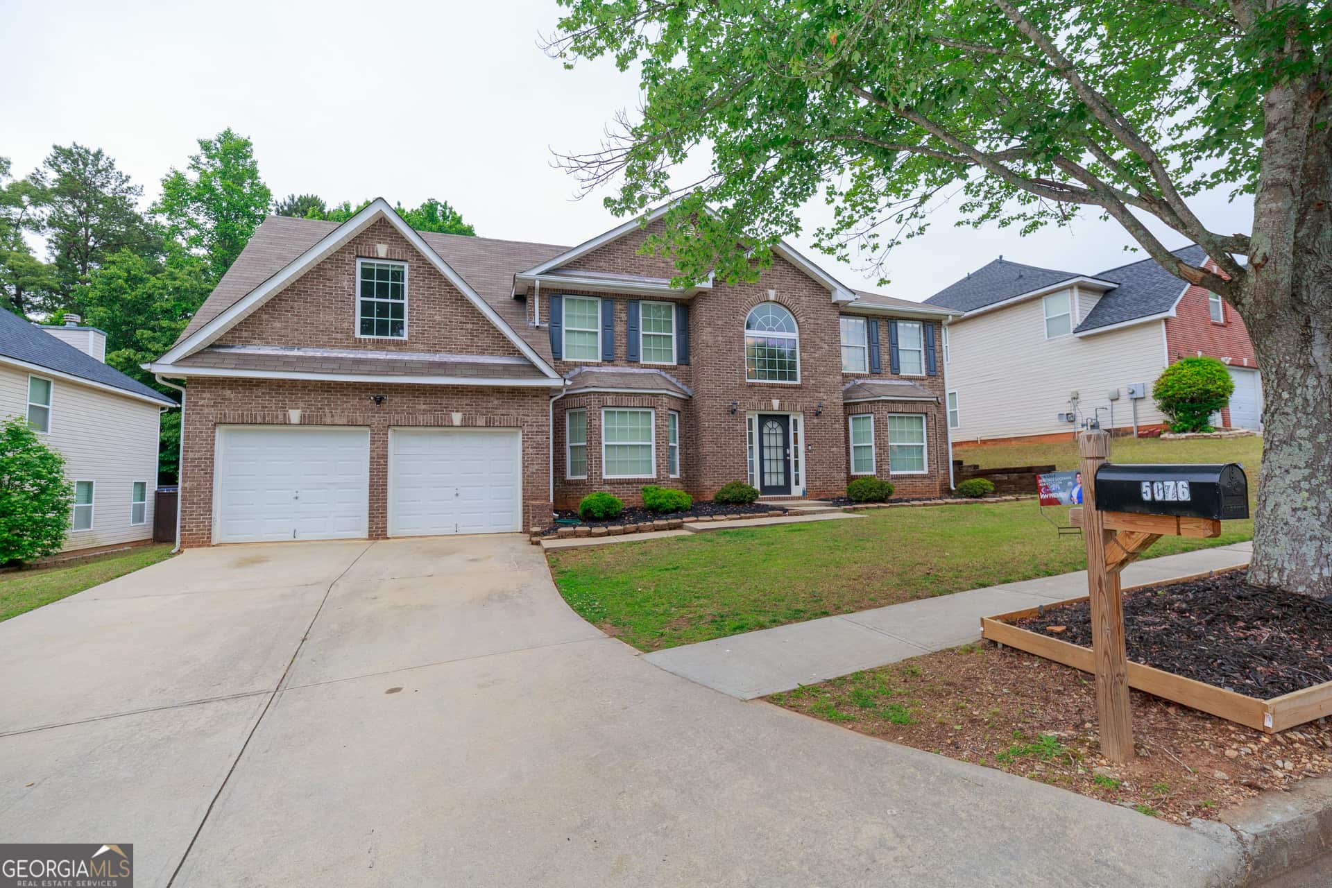 Listing photo 1