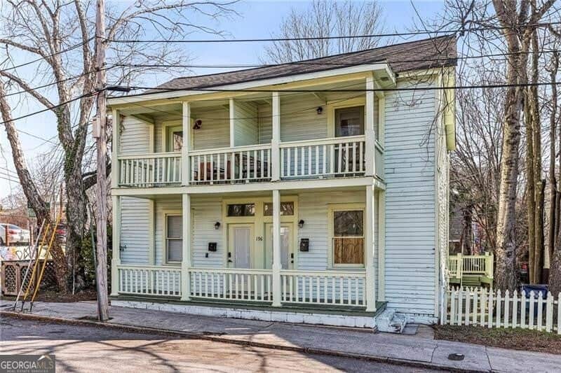 Listing photo 1