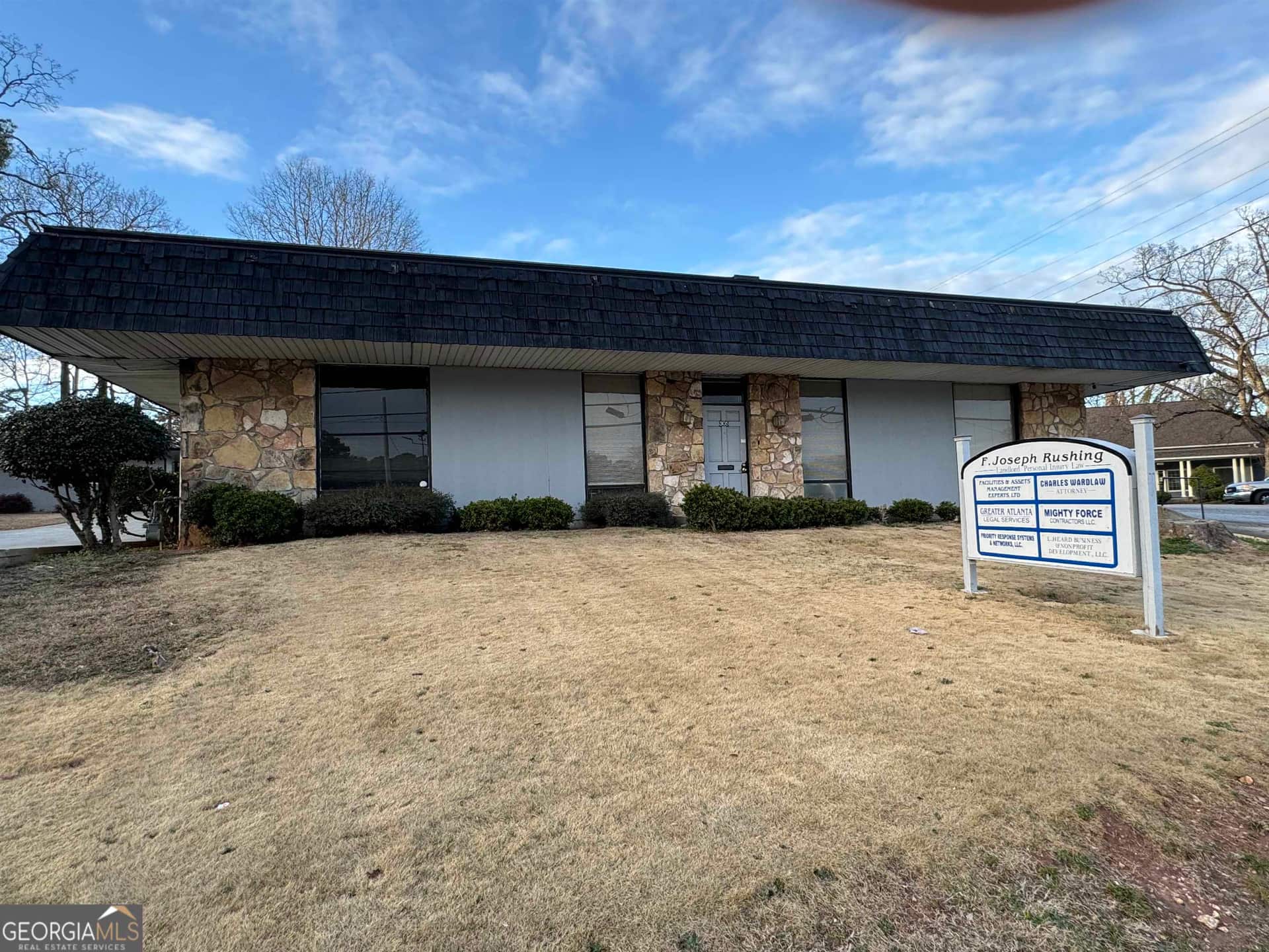Listing photo 1