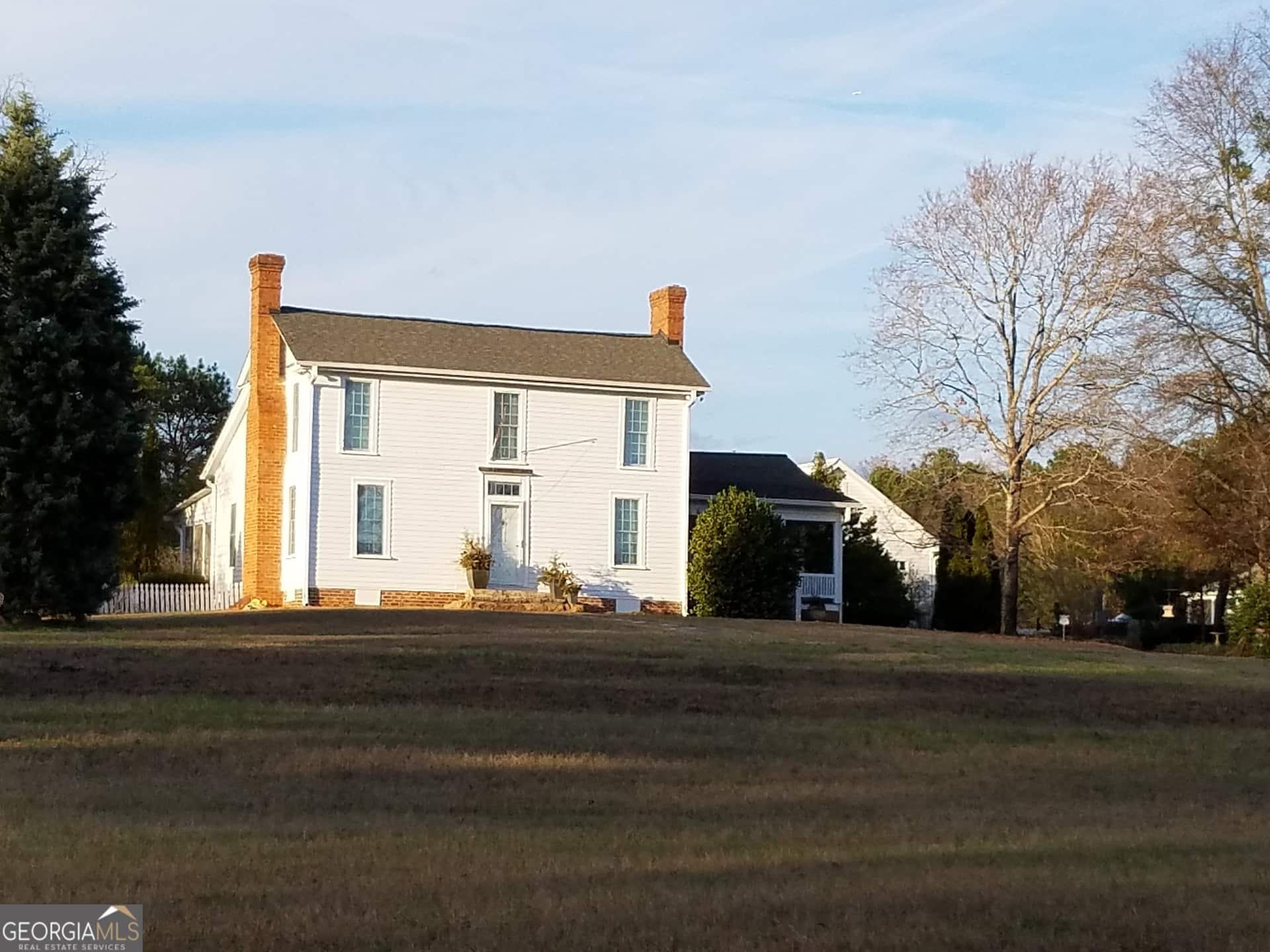 Listing photo 1