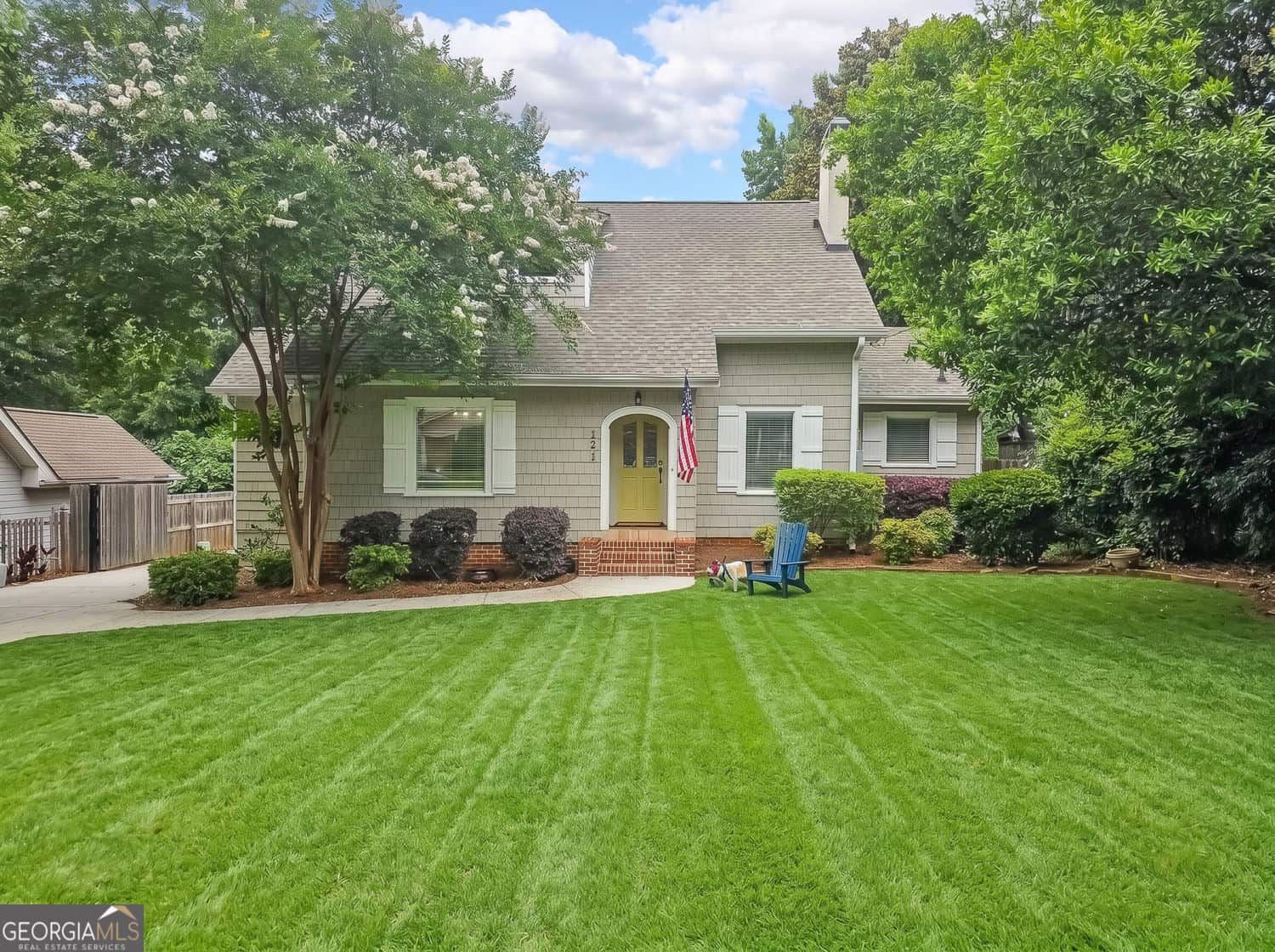 Listing photo 1