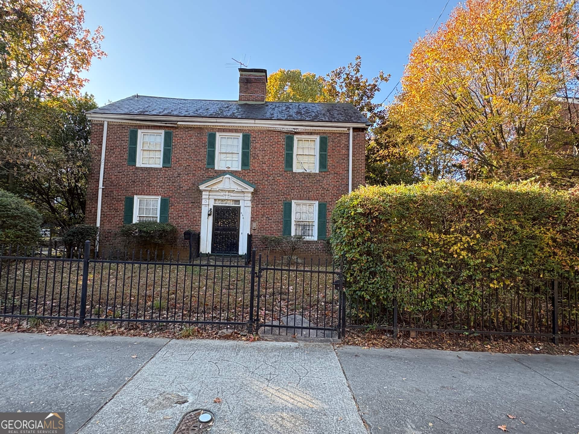 Listing photo 1