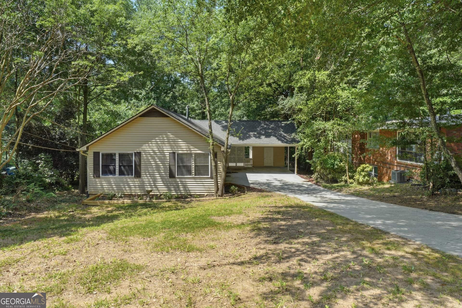 Listing photo 1