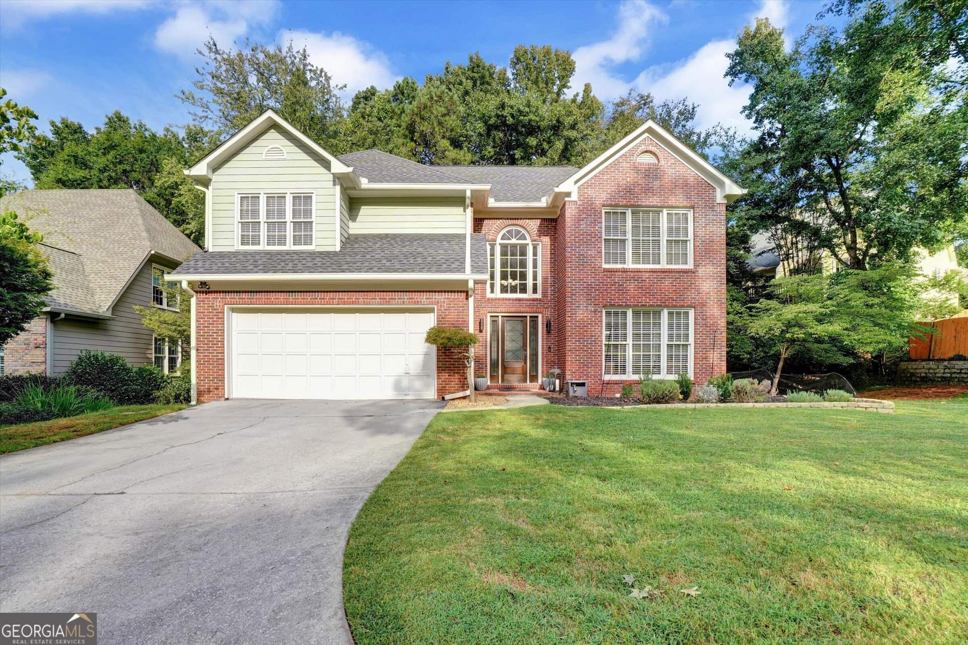 Listing photo 1