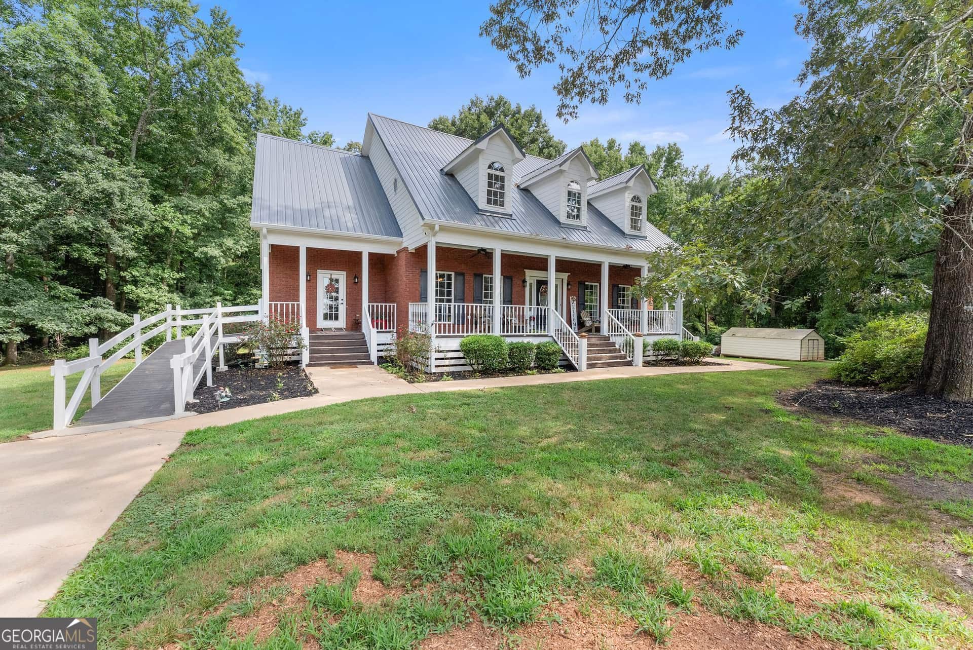 Listing photo 1