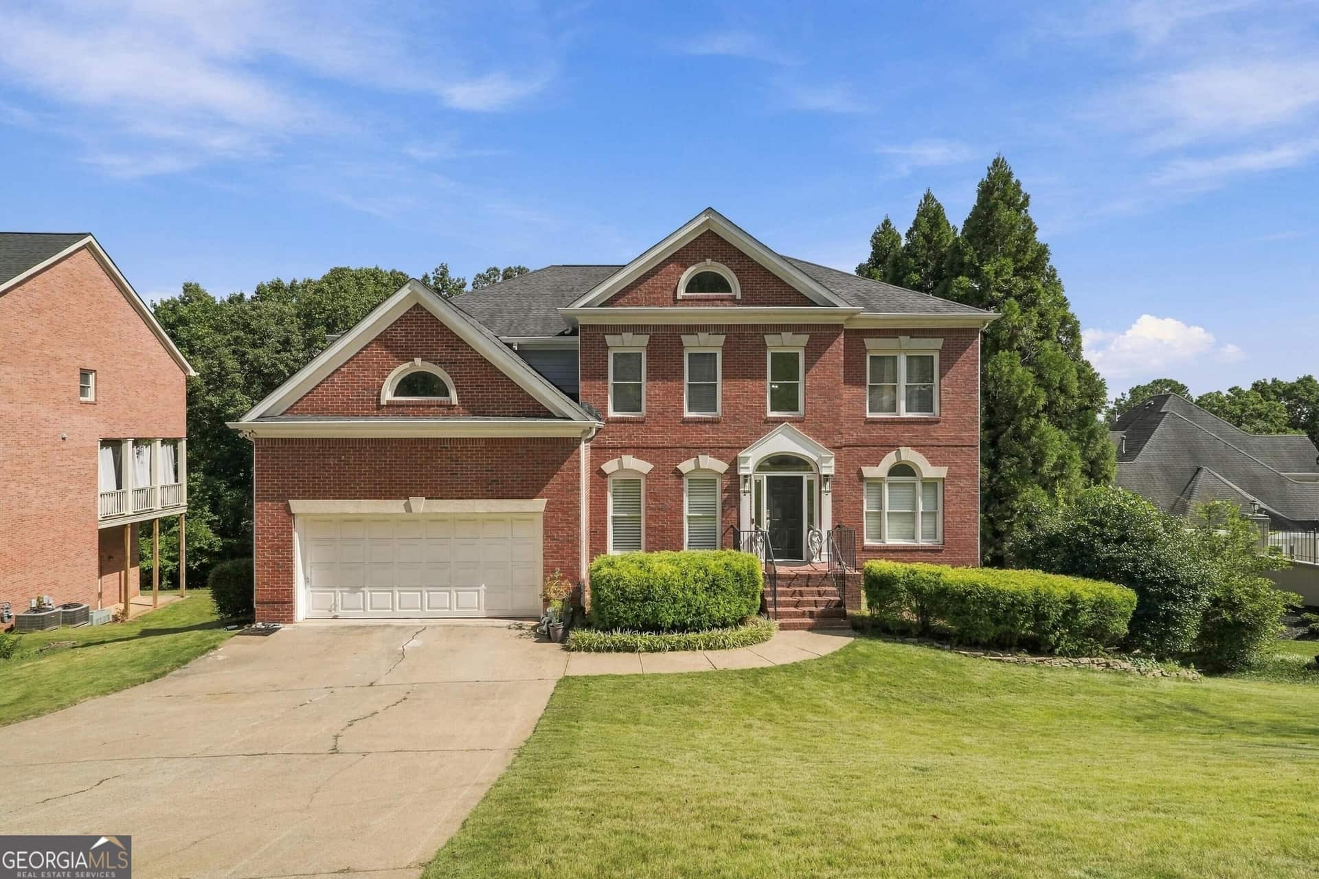 Listing photo 1