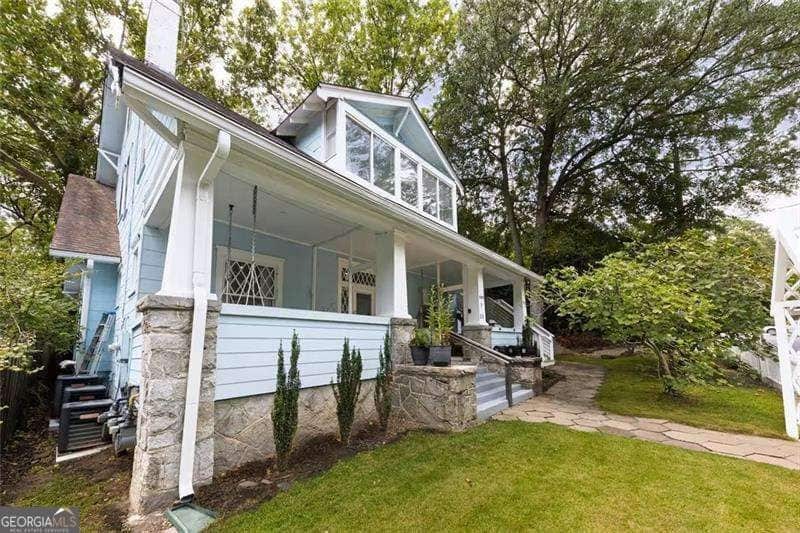 Listing photo 1