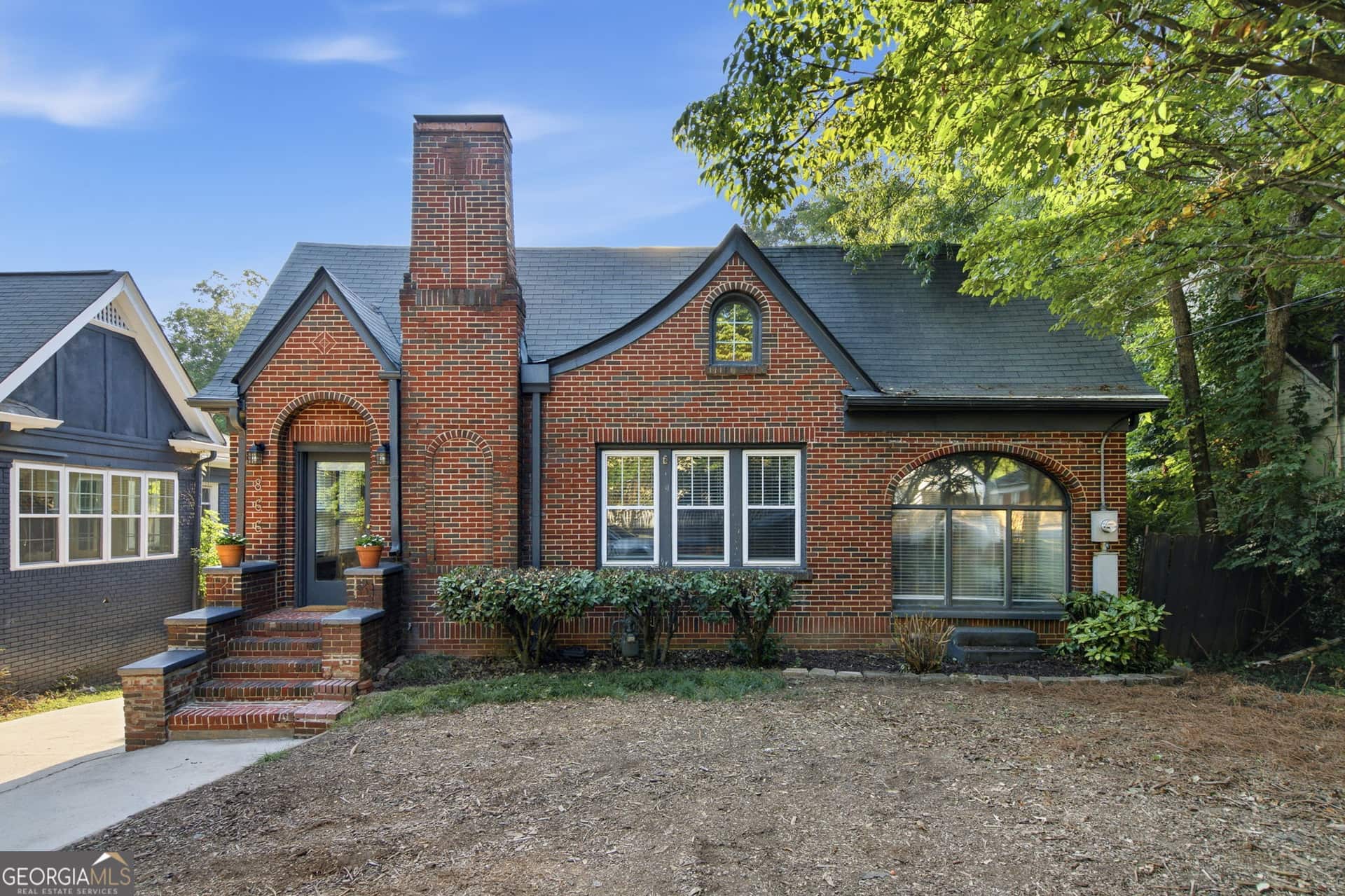 Listing photo 1