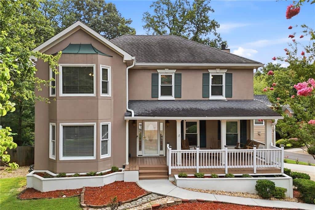 Listing photo 1