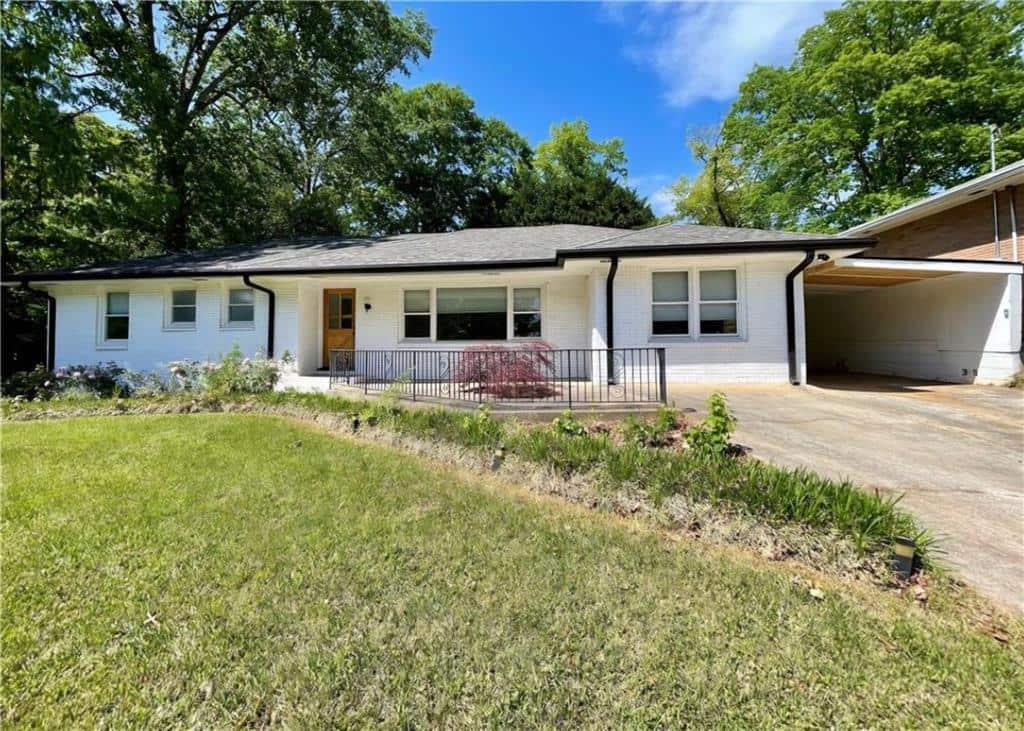 Listing photo 1
