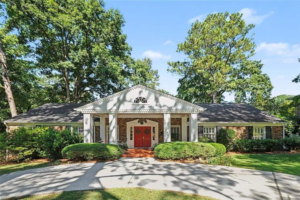 Listing photo 1