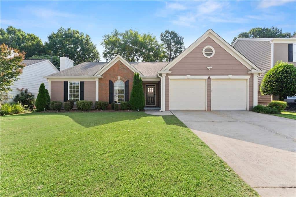 Listing photo 1