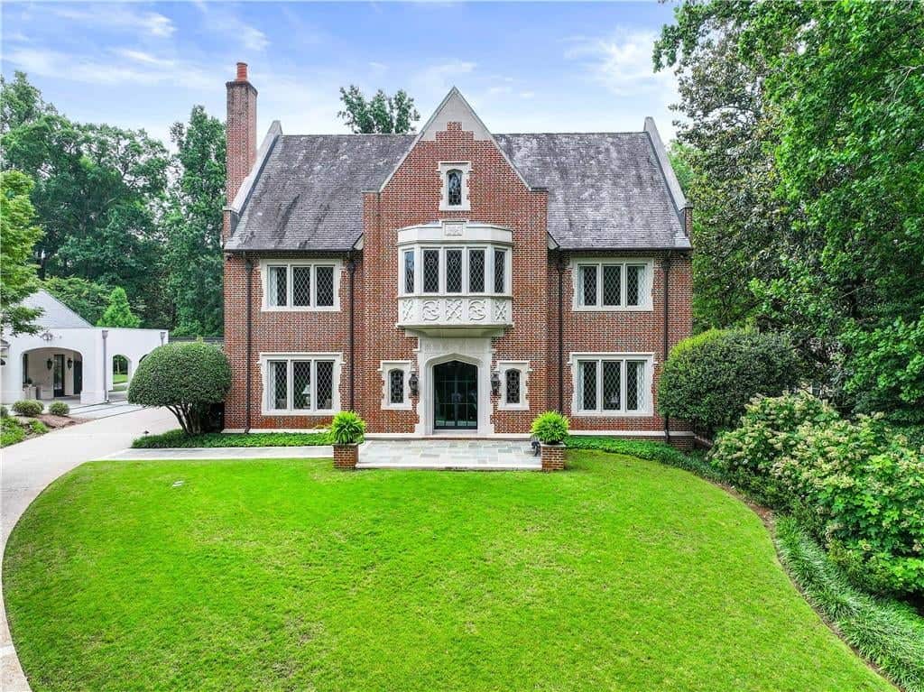 Listing photo 1