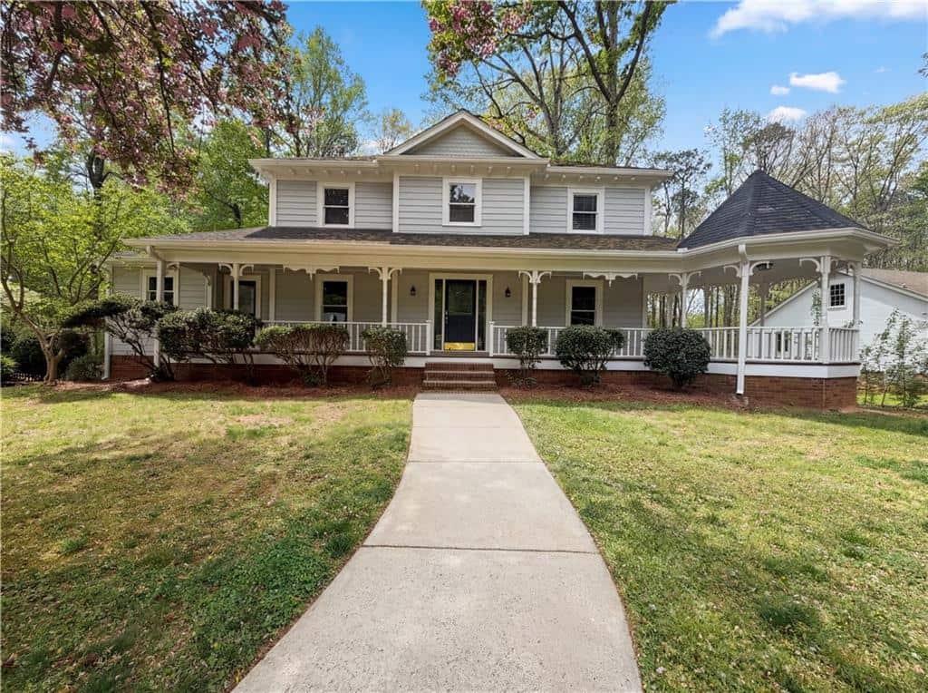 Listing photo 1
