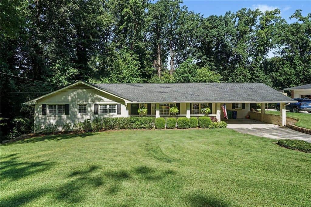 Listing photo 1