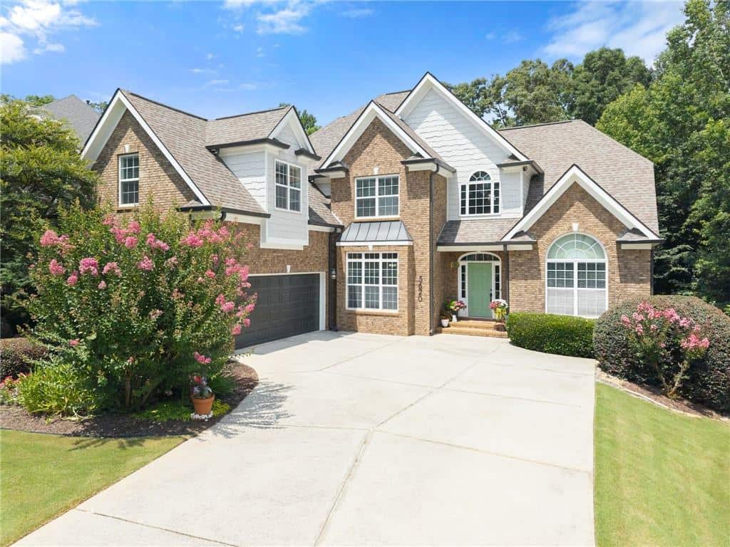 Listing photo 1