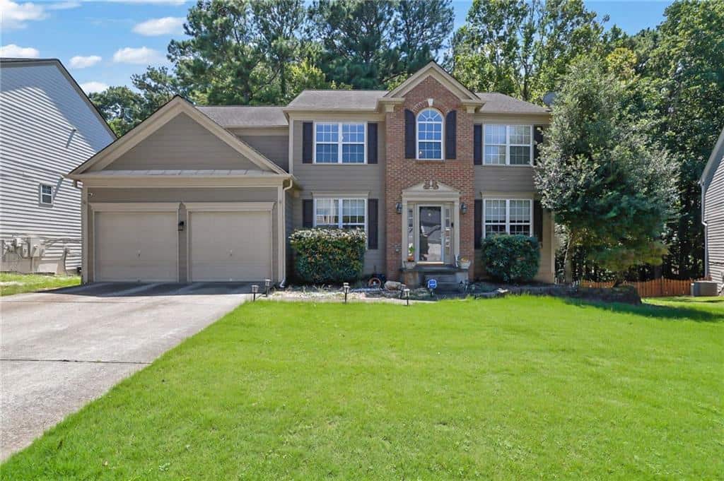 Listing photo 1