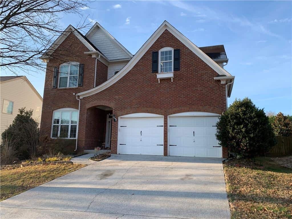 Listing photo 1