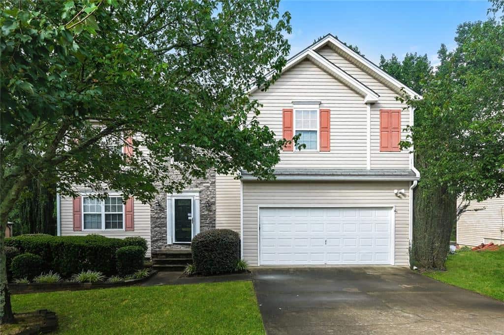 Listing photo 1