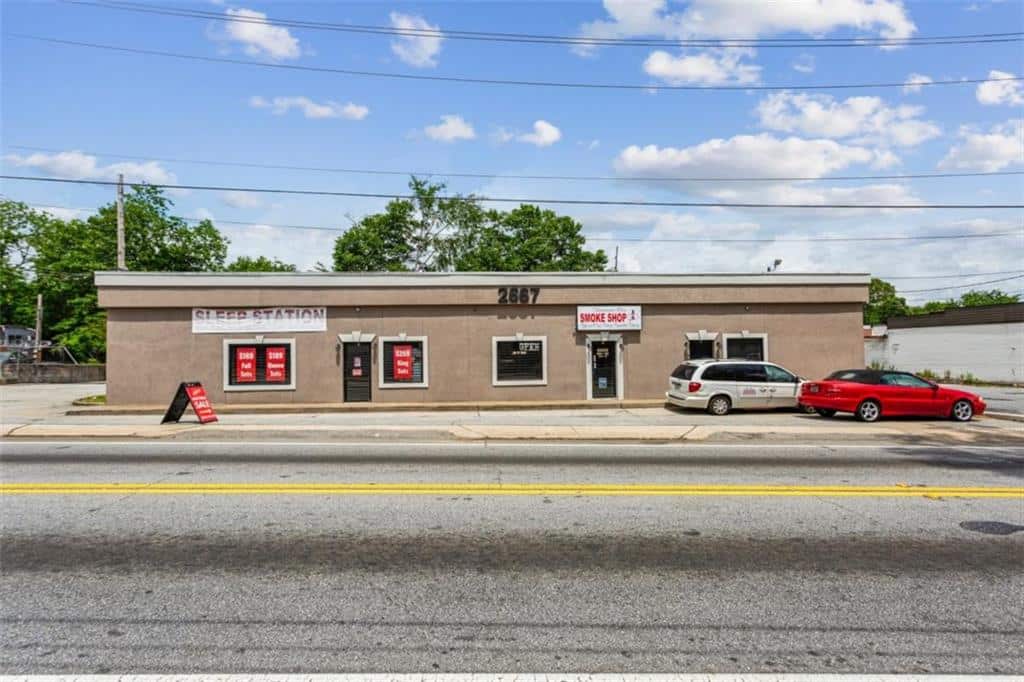 Listing photo 1