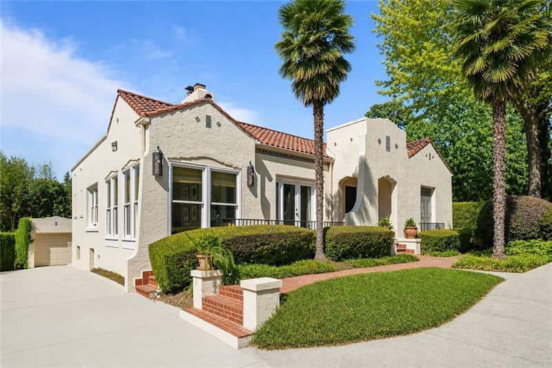 Listing photo 1