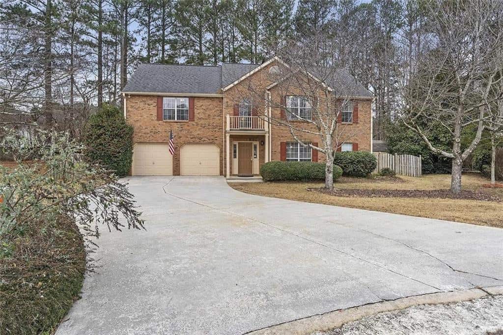 Listing photo 1