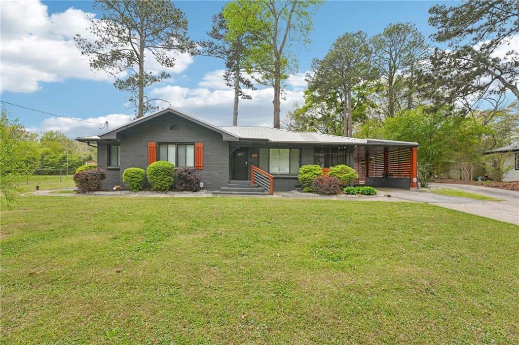 Listing photo 1