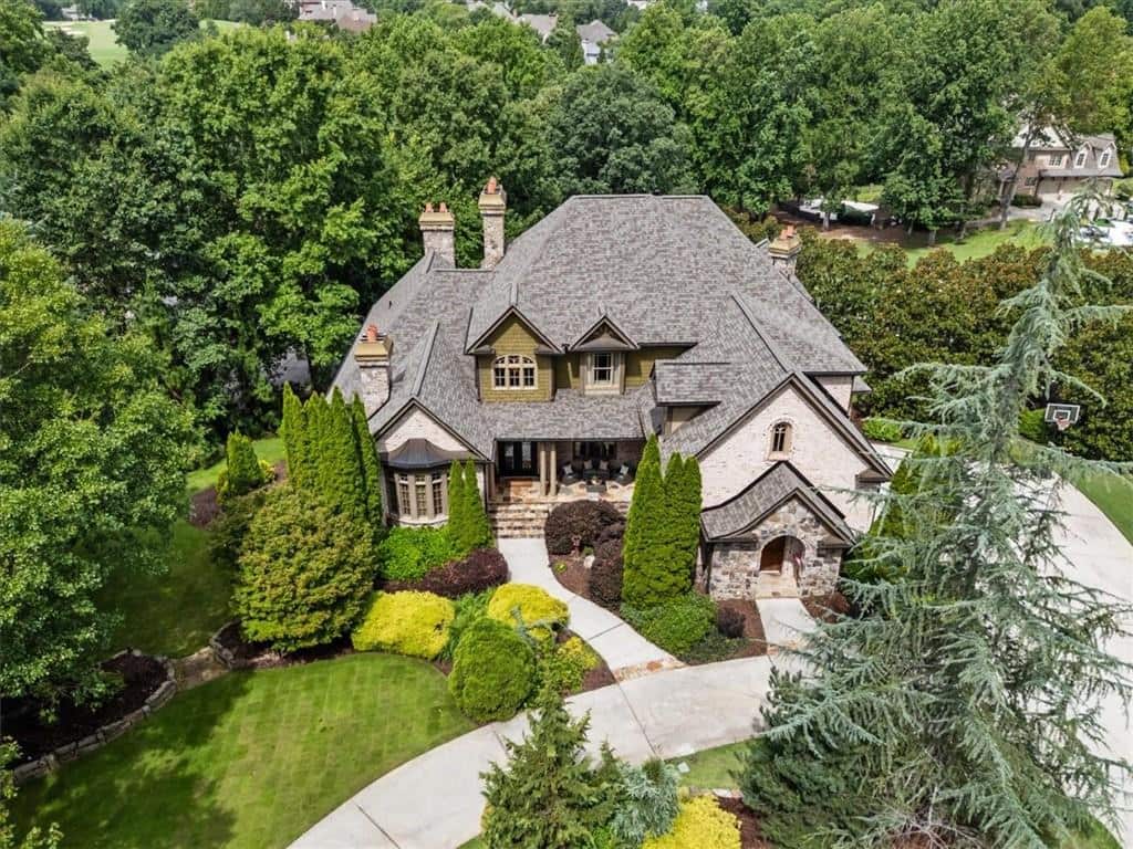 Listing photo 1