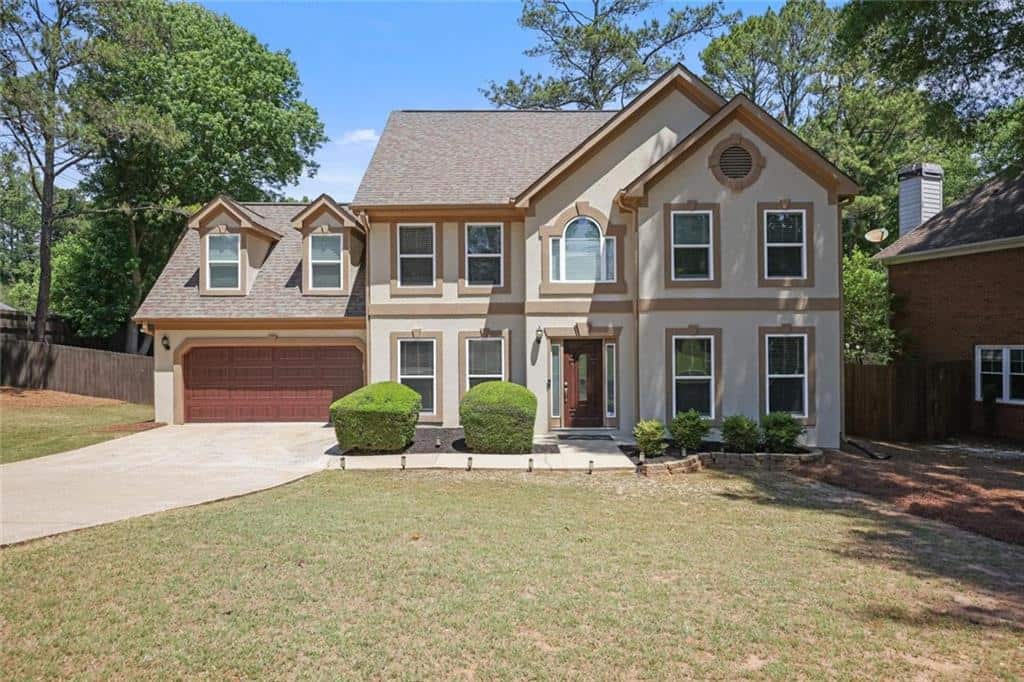 Listing photo 1