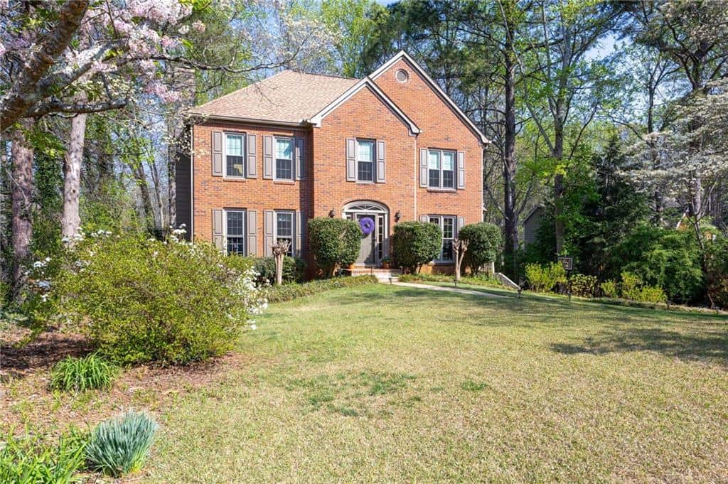 Listing photo 1