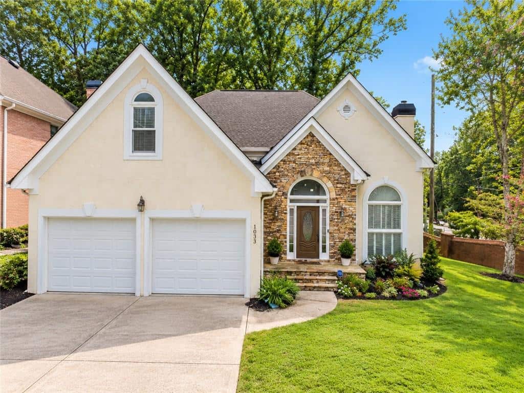 Listing photo 1